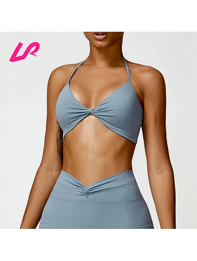 Cover up in style with our front twist sports bra. Designed for comfort and support, it's a must-have for any workout wardrobe. Shop now and stay ahead of the trend.